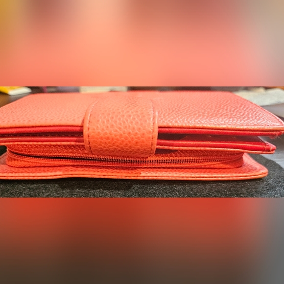 *LOW START* CHANEL TIMELESS CC ZIPPED  COMPACT CAVIAR CORAL ORANGE WALLET - Picture 5 of 6